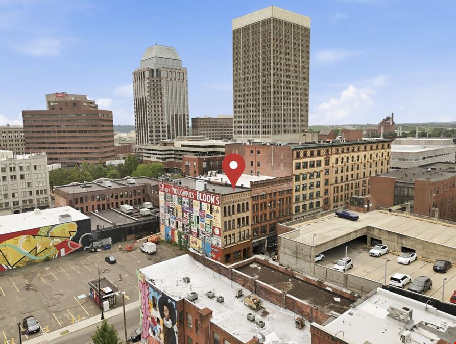 211-213 Worthington St
