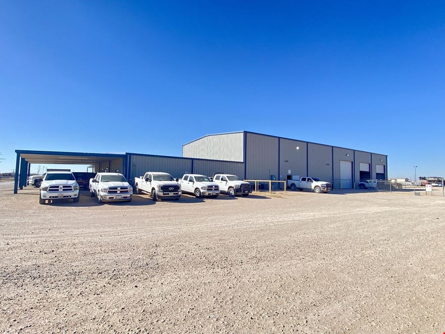 ± 14,500 SF Office/Warehouse with Fenced Yard on ± 10 Acres