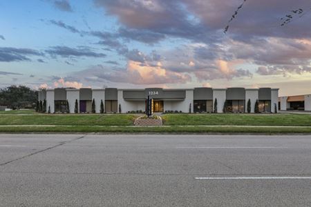 Preview of commercial space at 1234 Bay Area Blvd