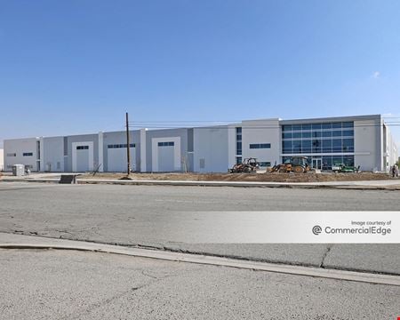Preview of Industrial space for Rent at 865 S. Washington Ave.