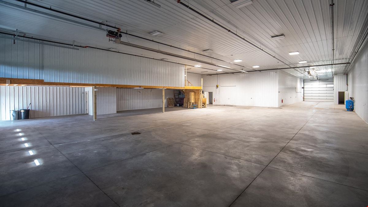 Industrial Space w/ Overhead Doors & Mezzanine