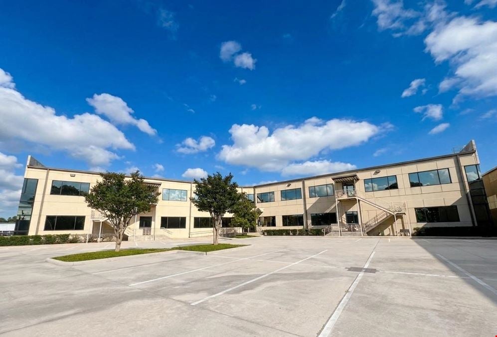 8400 N Sam Houston Parkway W