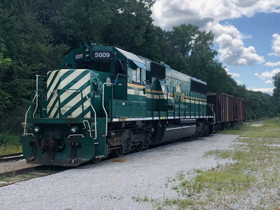 RAIL SPUR, MECHANICS SHOP & YARD