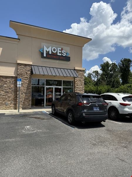 Preview of Retail space for Rent at 3020 West Pensacola Street 
