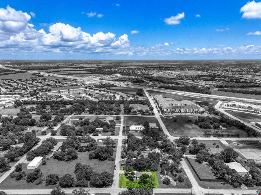 400 CB Davidson - Office near Downtown Fate