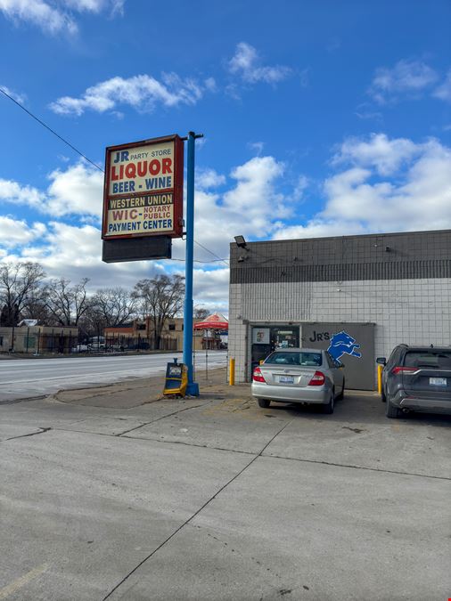 JR Liquor