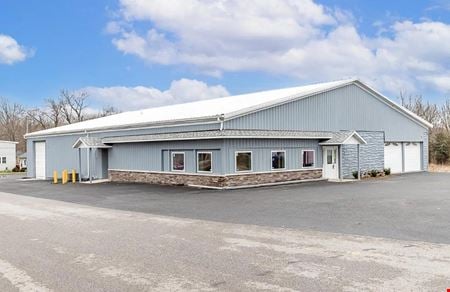 Preview of Industrial space for Rent at 13501 Morse St