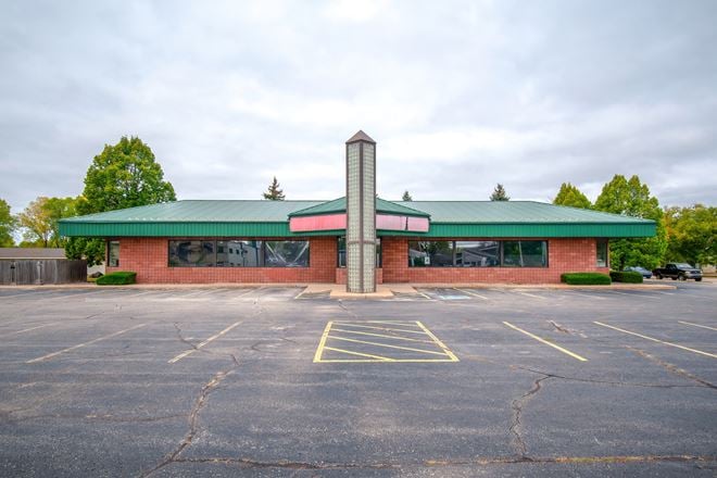Preview of Retail space for Rent at 1250 Appleton Rd.