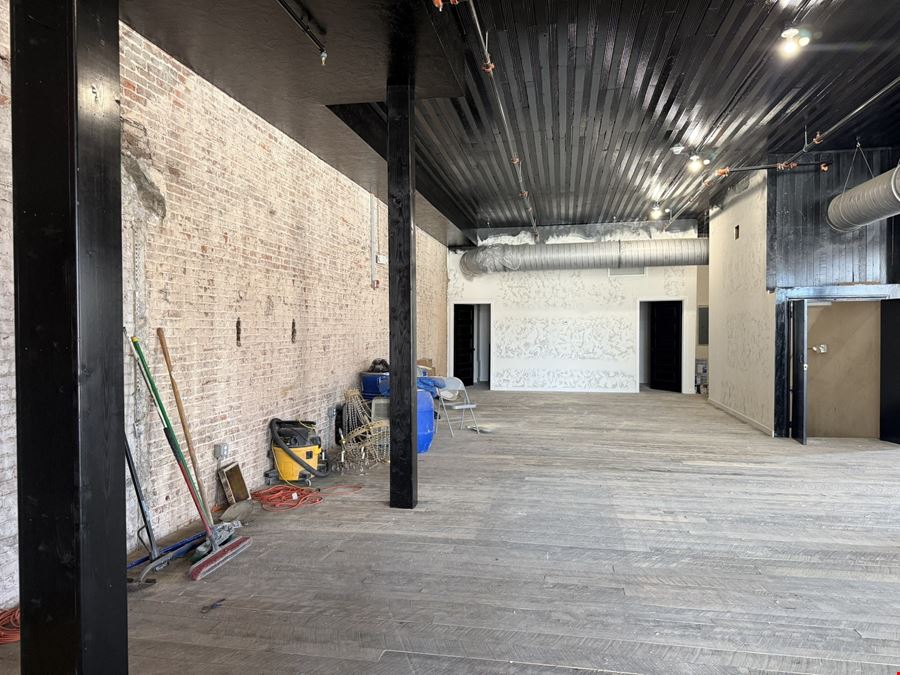RETAIL/OFFICE SPACE FOR LEASE IN DOWNTOWN SPRINGFIELD