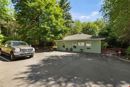 Preview of Office space for Sale at 1550 Woodridge Dr SE