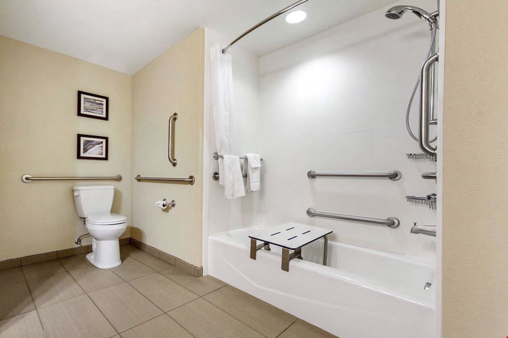 Comfort Inn & Suites Sidney