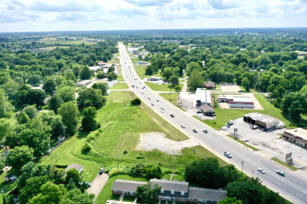 2.48 Acre Lot Lease On US HWY 60 in Republic