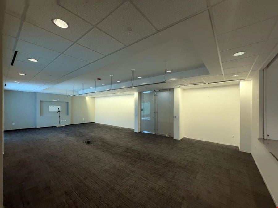 4055 Technology Forest Blvd