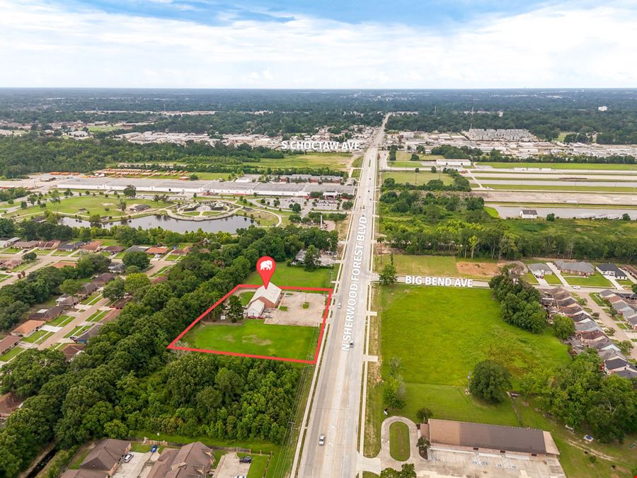 Renovated Office / Retail Property on N Sherwood Forest Blvd