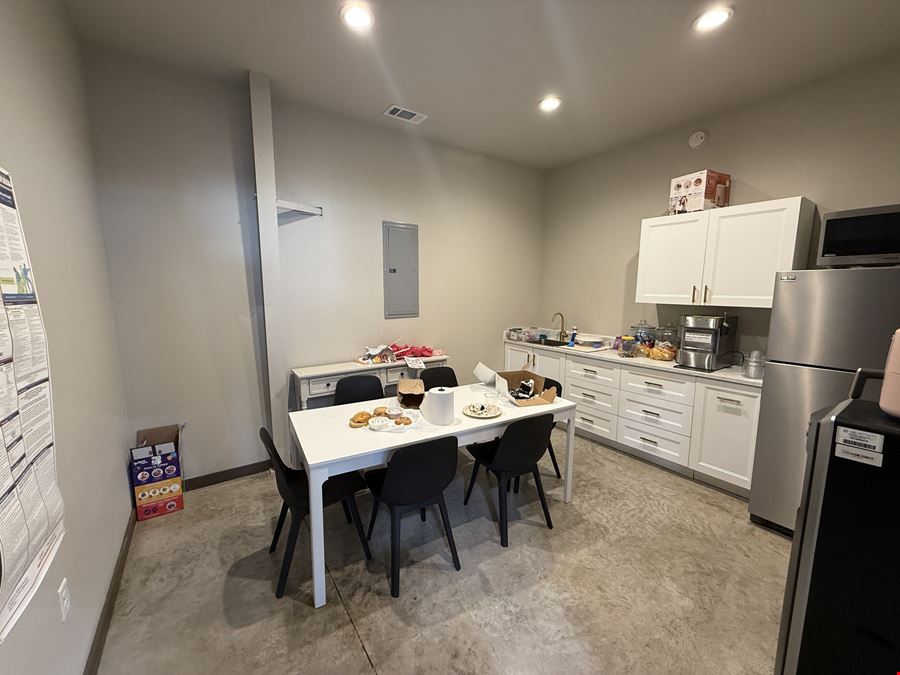 15035 Harmon Rd