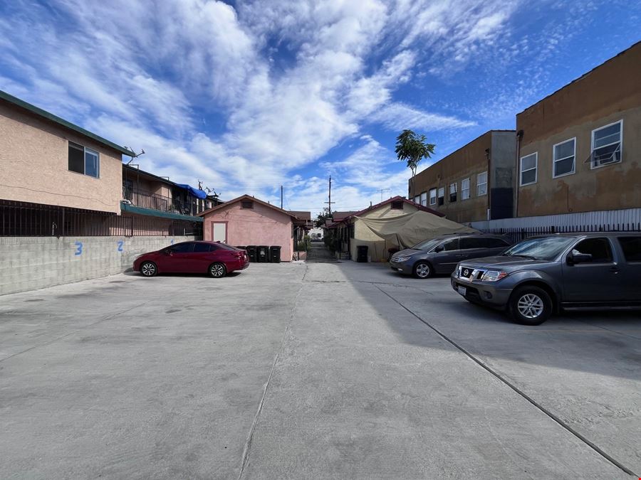 4269 S Hoover St, Los Angeles, CA 90037