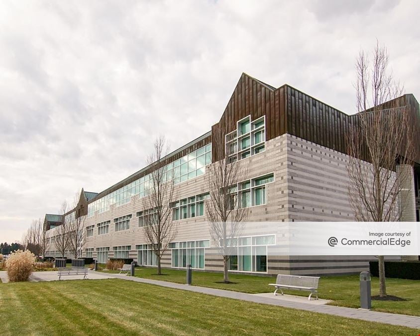 100 Sterling Parkway