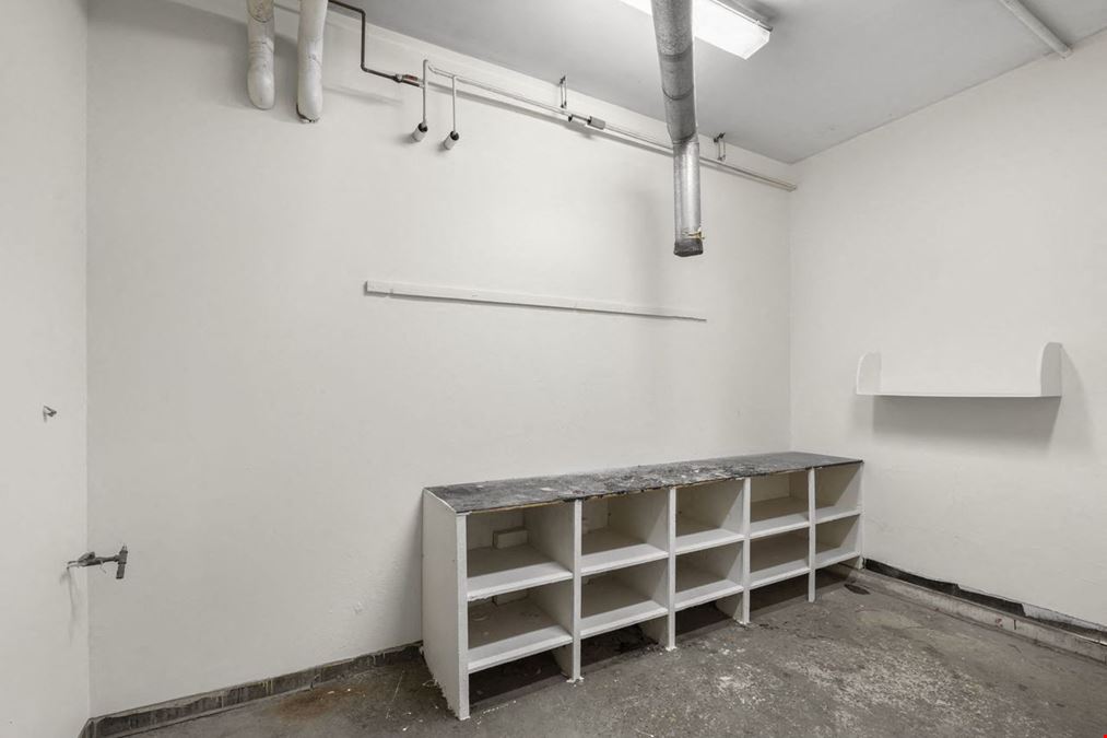 166 W Main Street For Sale