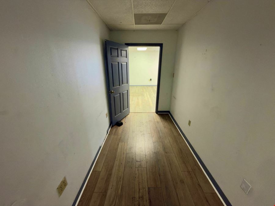 10,168 SF Warehouse / Office Space