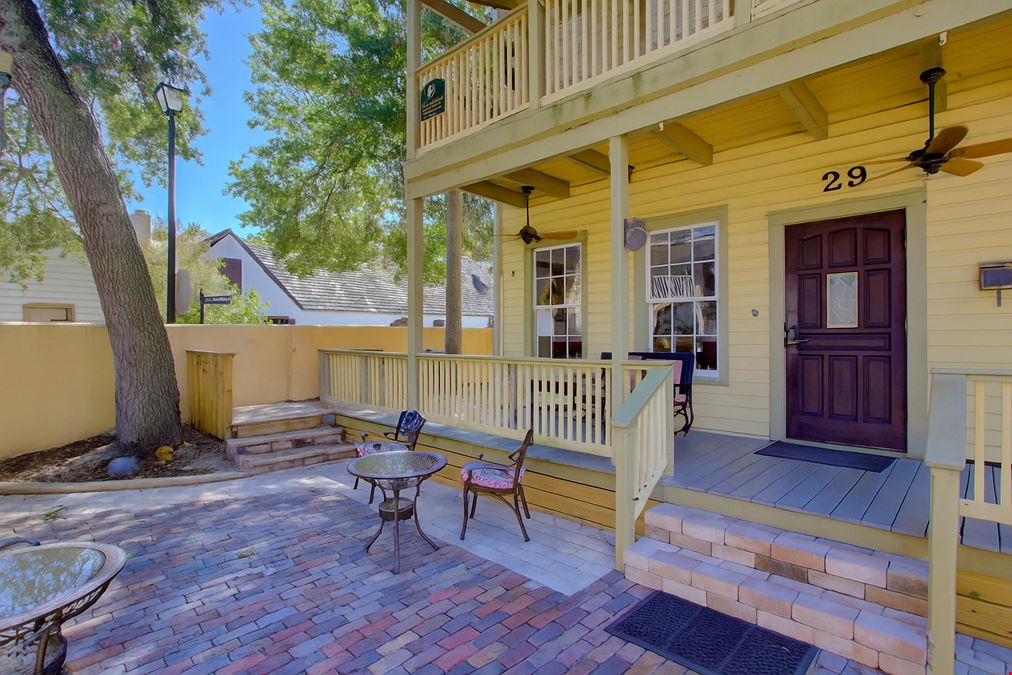 Boutique 17-Room Inn