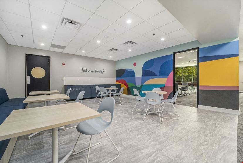 Oxford Pointe Office Center