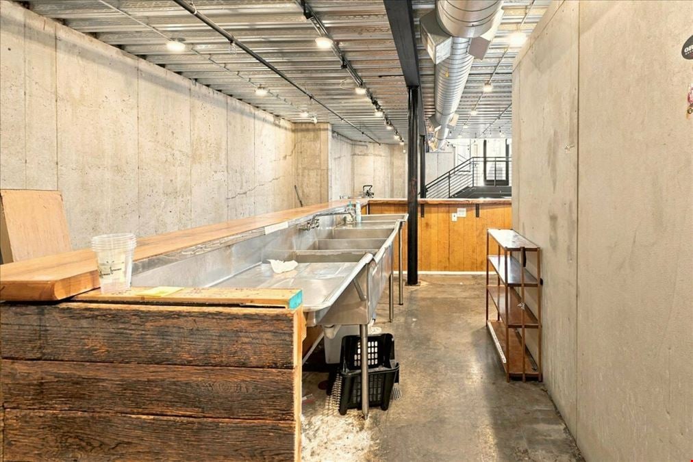 LOWER-LEVEL COMMERCIAL SPACE IN DOWNTOWN HARRISONBURG