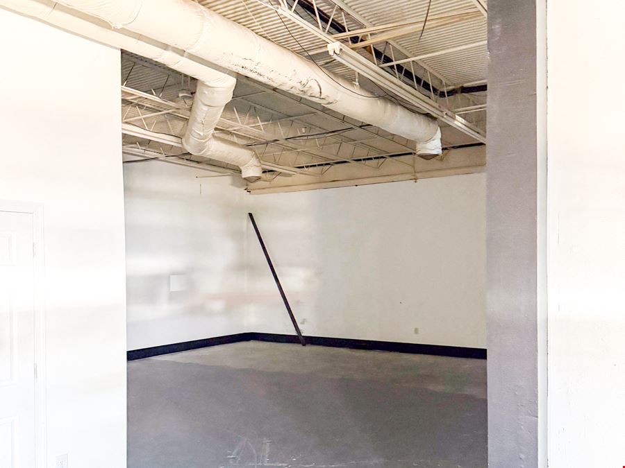 5,134 SF Office Warehouse for Lease along Airline Highway in Gonzales