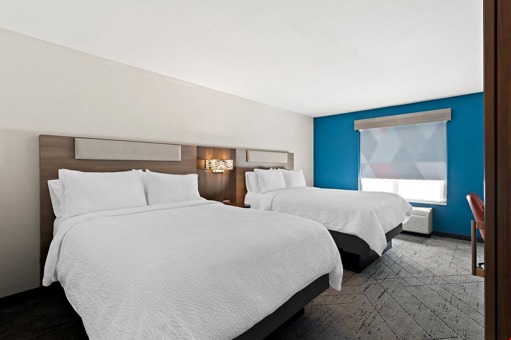 Holiday Inn Express & Suites Perry