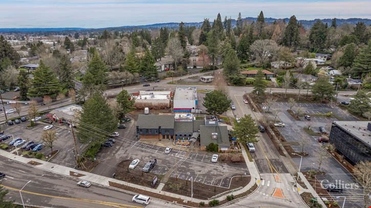 Real Estate and Operational Restaurant For Sale - 8,100 SF on 0.90 Acres