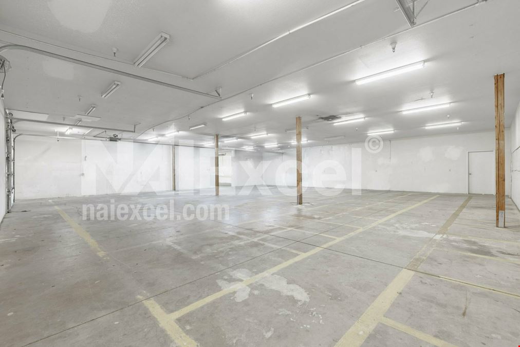 Rare Mfg./Showroom/Warehouse near Sunset!
