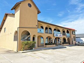 US-41 Multi-Tenant Building