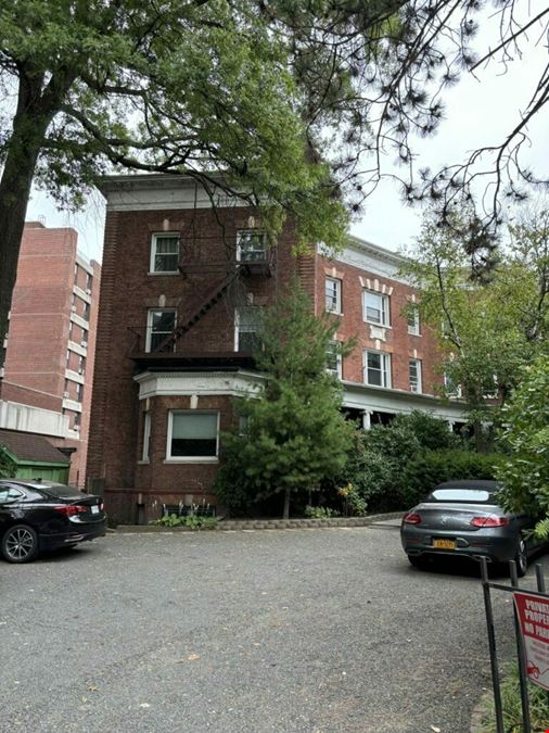 115 W 183rd St