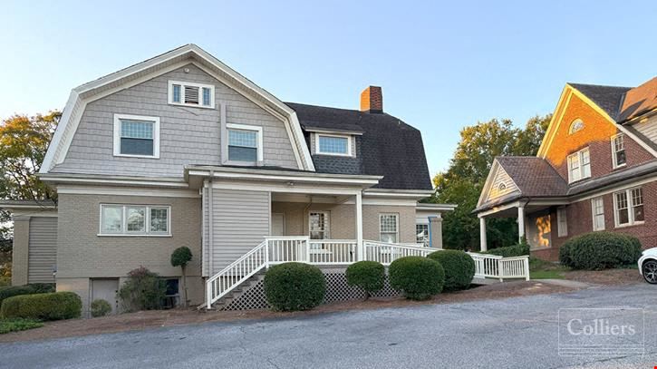 Charming 3,444-SF Office Bungalow in the Pettigru Historic District
