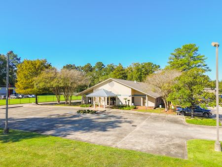 Preview of Office space for Sale at 2822 O'Neal Ln, Building A