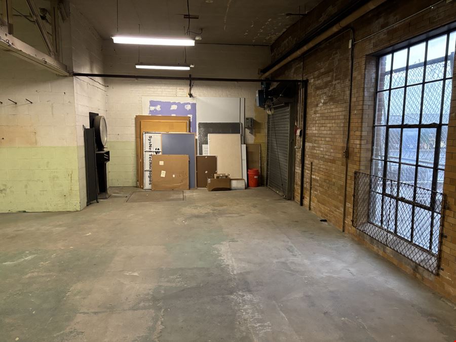 Shop / Storage Space