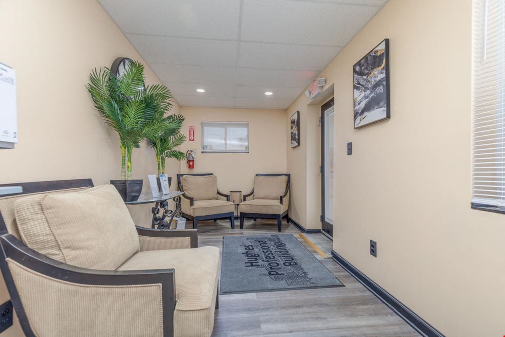 Overland Private Office Suites For Lease