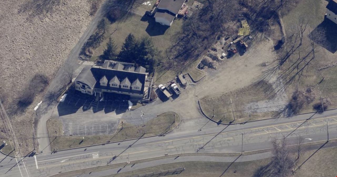 144 Byers Rd, Chester Springs, PA 19425