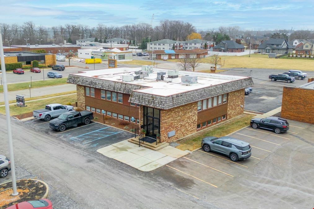 1600 Kingsway Court