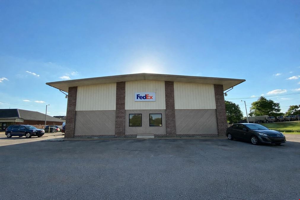 FedEx Retail Shipping Office
