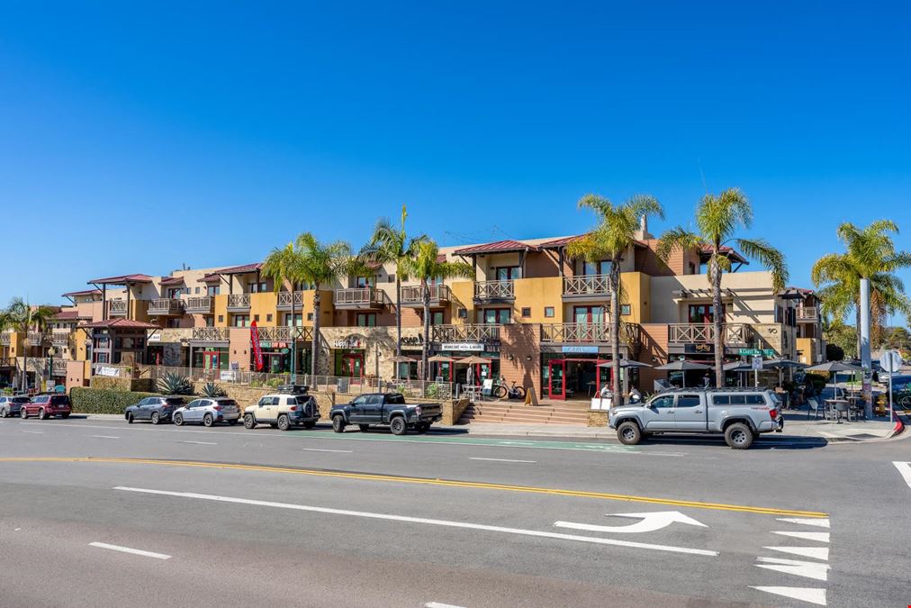 Lofts at Moonlight Beach - #208