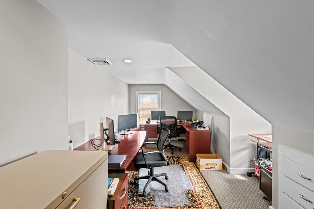 385 South St