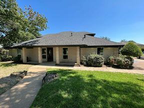 2312 School Ln