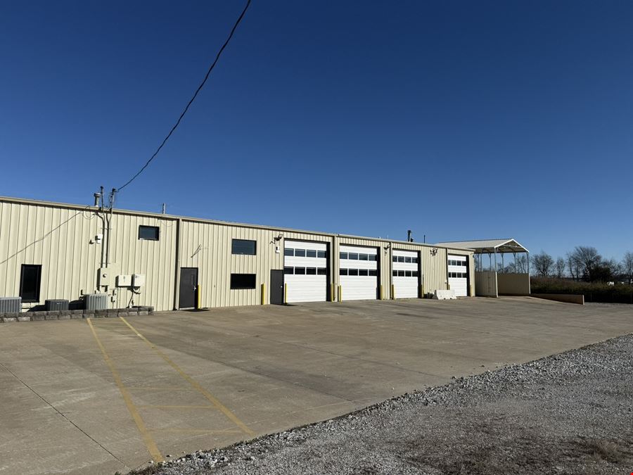 INDUSTRIAL SHOP W / OFFICE AND YARD SPACE FOR SUBLEASE
