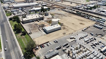 Preview of Industrial space for Sale at 5455 District Blvd