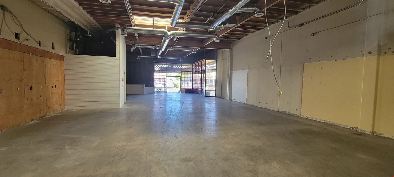 13902 Harbor Boulevard, Unit 2C