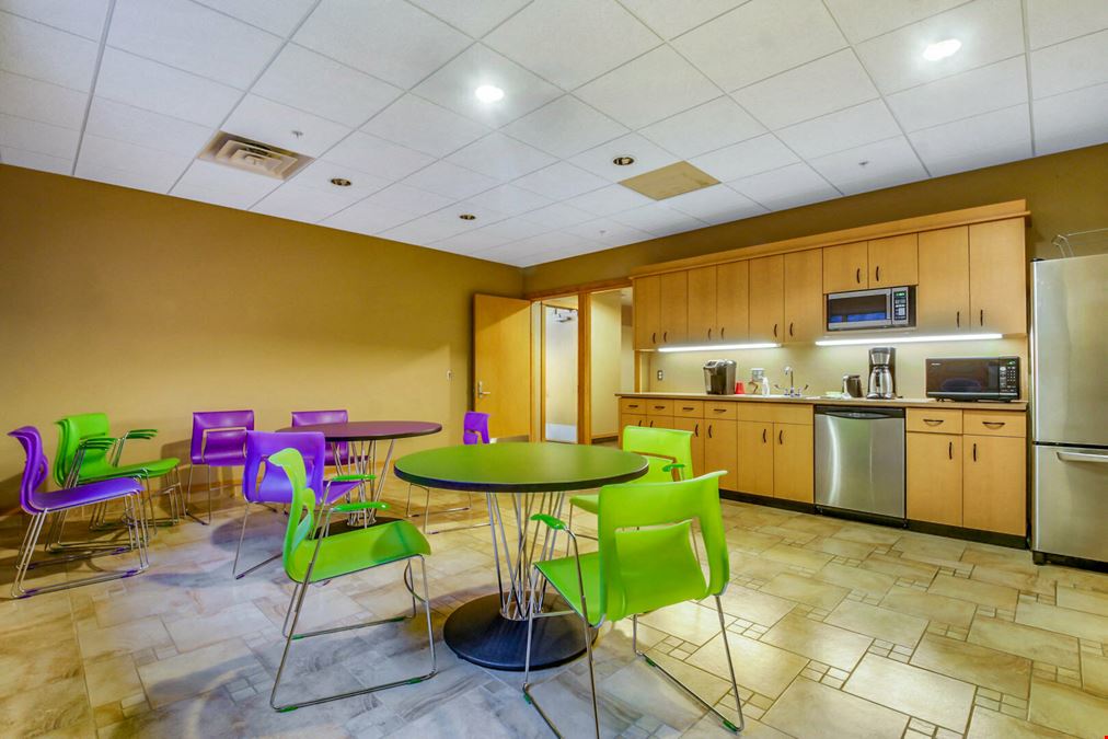659 W Hamilton Ave