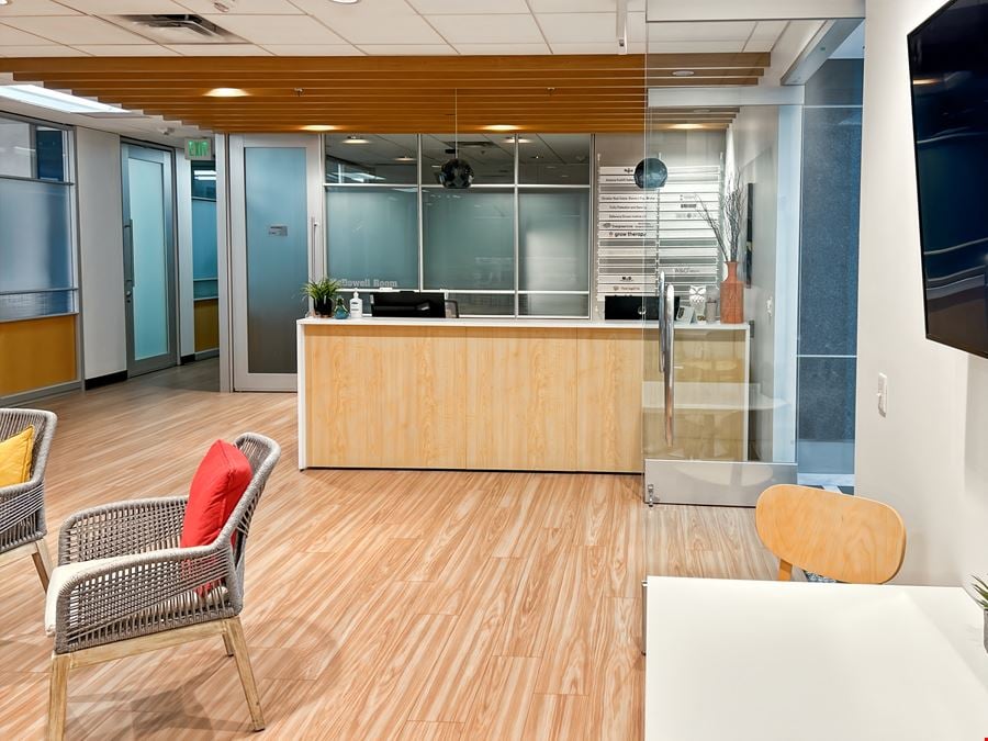 Regus - Phoenix - Washington at Sky Harbor