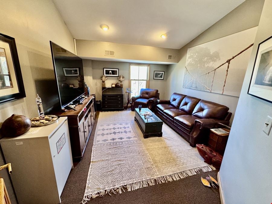 2,273 SF Office Condo for Lease in Great Falls