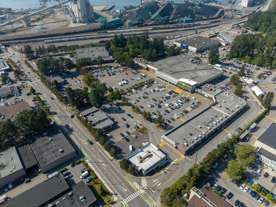 Park & Tilford Shopping Centre