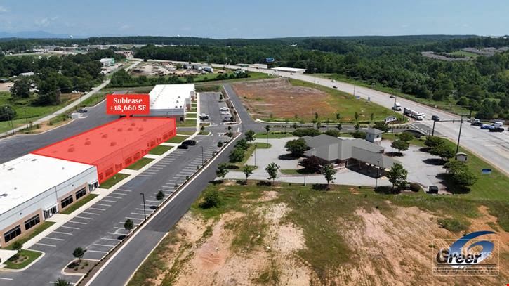 ±18,660-SF Move-in Ready Class A Flex Suite